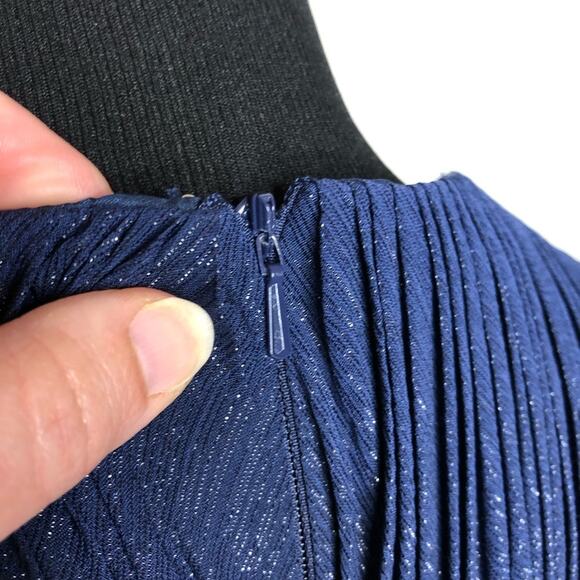 IEENA for Mac Duggal navy metallic tiered ruffle sleeveless midi formal dress 4 - Picture 14 of 16